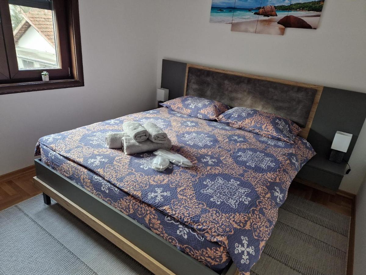 Apartamento Mb Lux Vrnjačka Banja Exterior foto